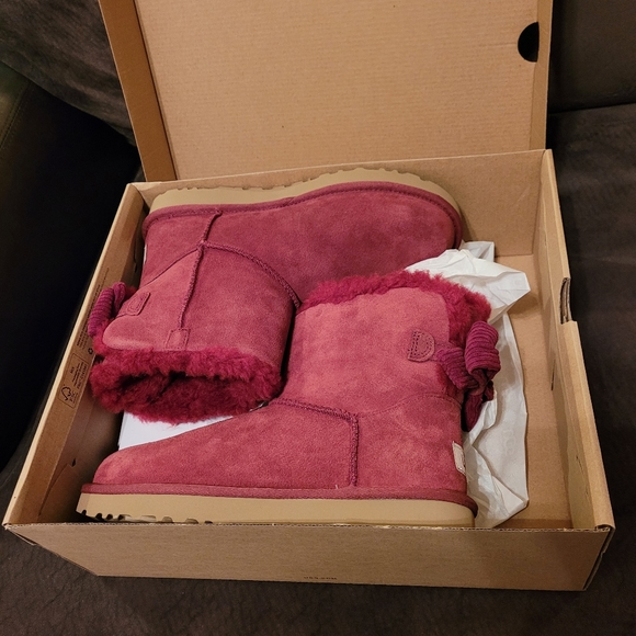 UGG Shoes - SALE! UGG Mini Bailey Corduroy Bow Boots